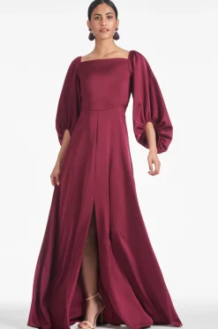 Sachin & Babi Winter|Evening<Bryant Gown -